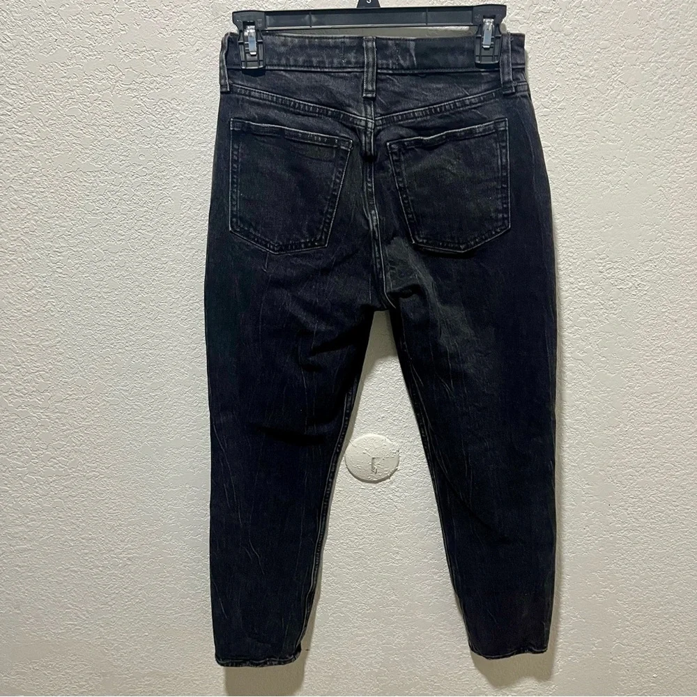Abercrombie & Fitch Black The Mom High Rise Curve Love Jeans - Picture 8 of 14